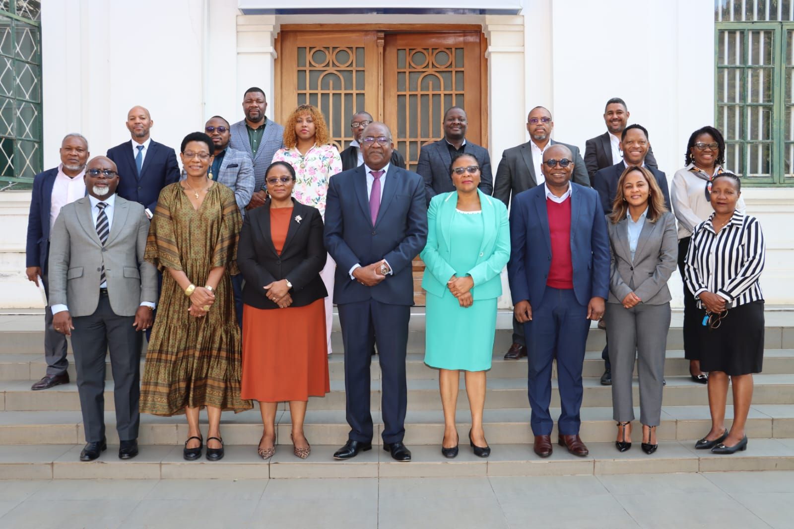  UP-Maputo e Ministério das Finanças assinam acordo para formação de quadros